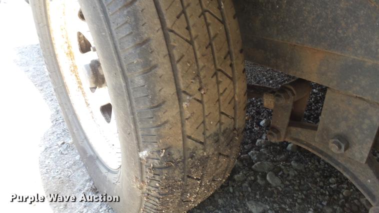 image for item ER9532 2001 ACT utility trailer