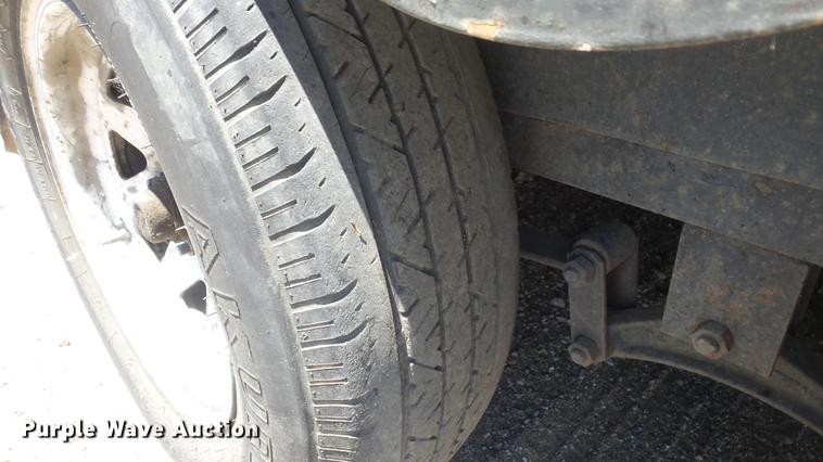 image for item ER9532 2001 ACT utility trailer