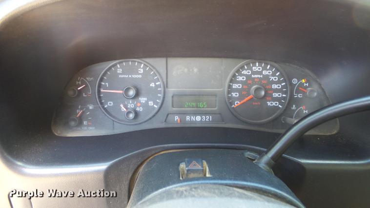 image for item ER9538 2005 Ford F250 Super Duty Crew Cab pickup truck