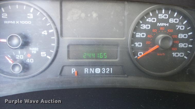 image for item ER9538 2005 Ford F250 Super Duty Crew Cab pickup truck