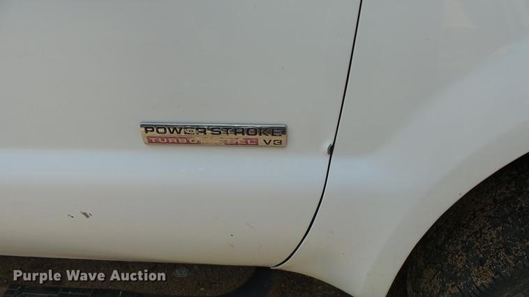 image for item ER9538 2005 Ford F250 Super Duty Crew Cab pickup truck