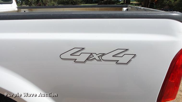 image for item ER9538 2005 Ford F250 Super Duty Crew Cab pickup truck