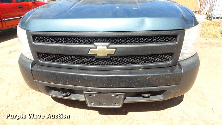 image for item ER9540 2008 Chevrolet Silverado 1500 pickup truck