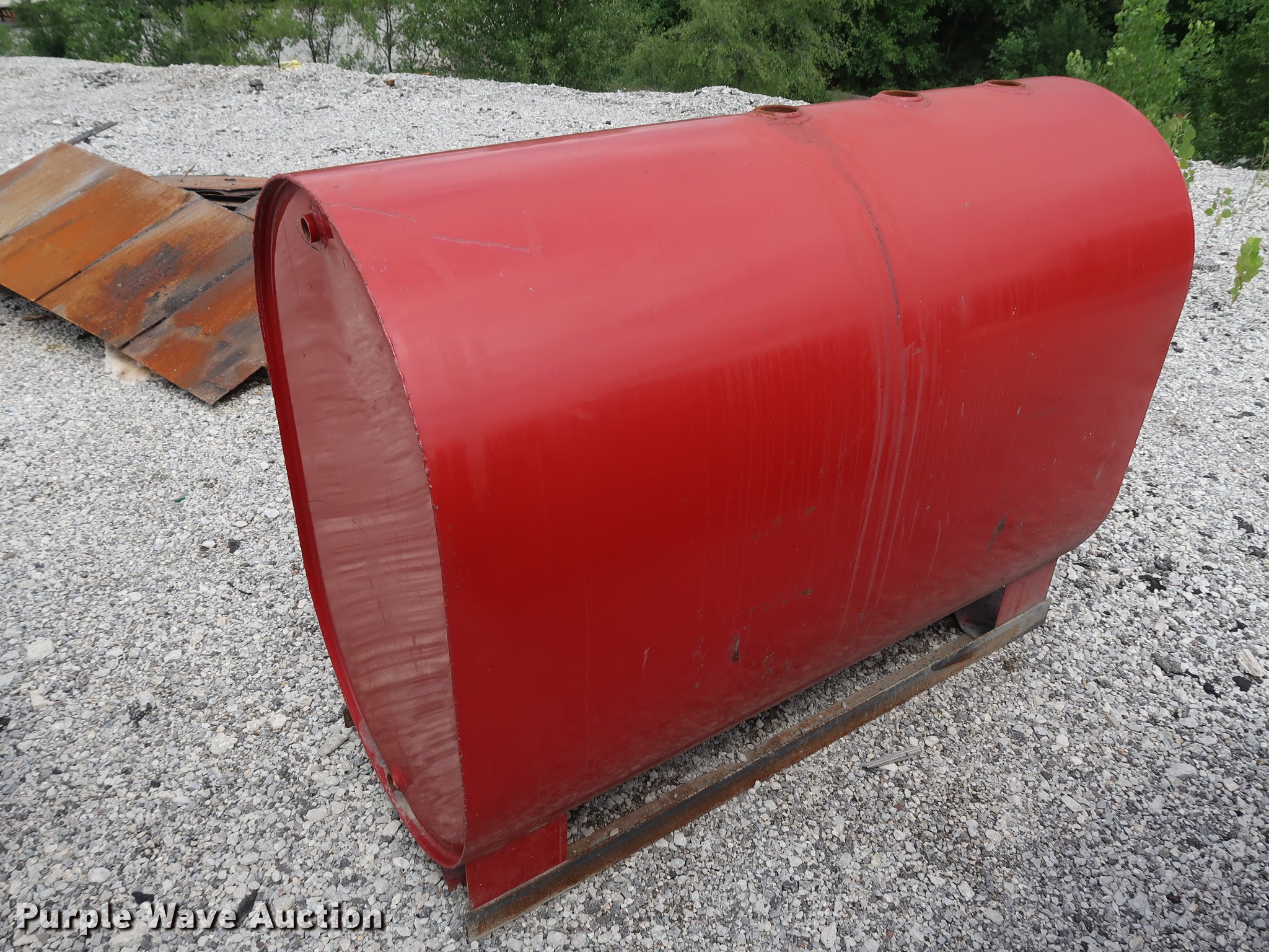 (3) bulk oil tanks in Kansas City, MO Item AX9019 sold Purple Wave