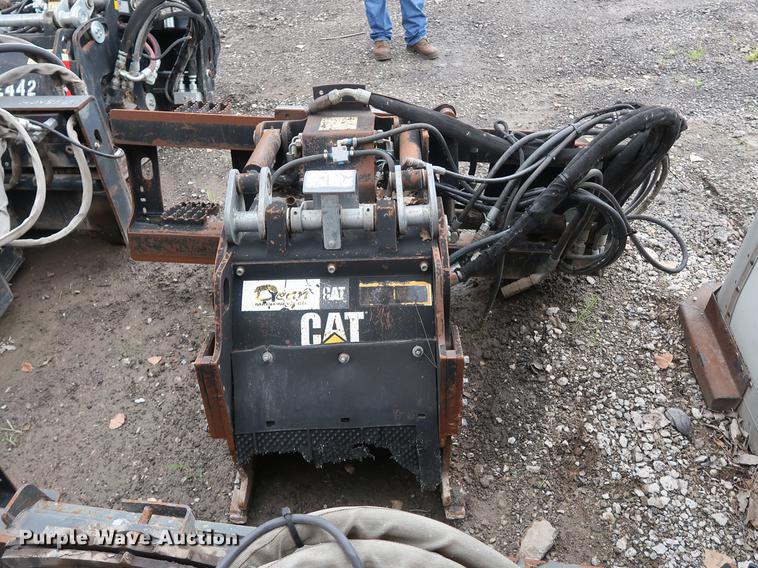 image for item AX9012 2015 Caterpillar PC205 skid steer cold planer