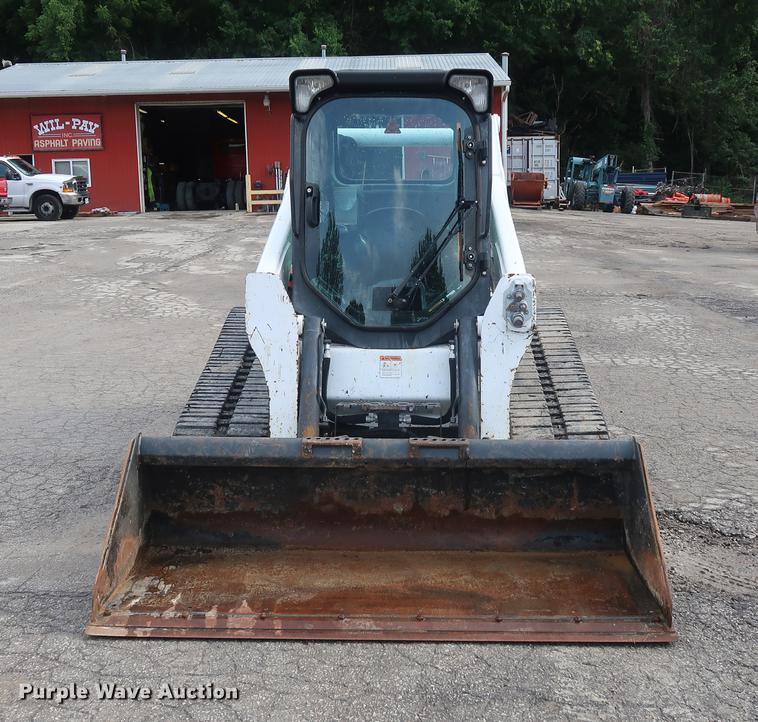 image for item AX9028 2015 Bobcat T770 skid steer