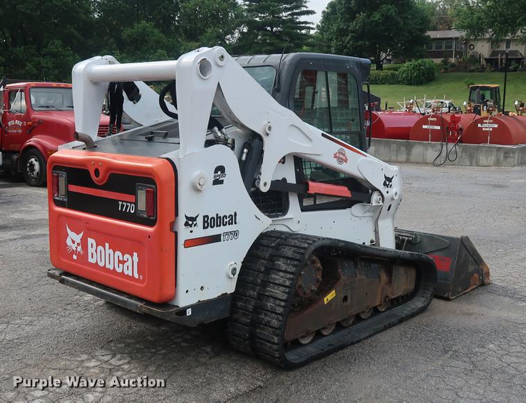 image for item AX9028 2015 Bobcat T770 skid steer