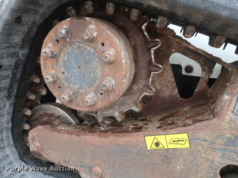 image for item AX9028 2015 Bobcat T770 skid steer