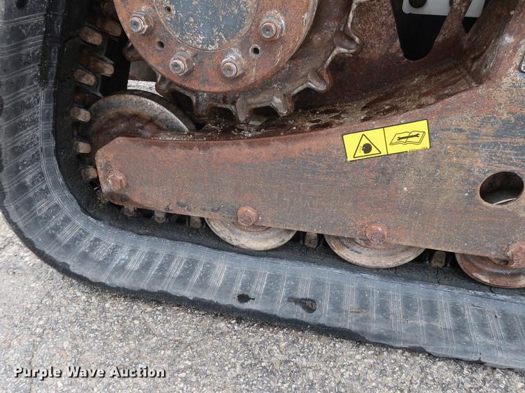 image for item AX9028 2015 Bobcat T770 skid steer