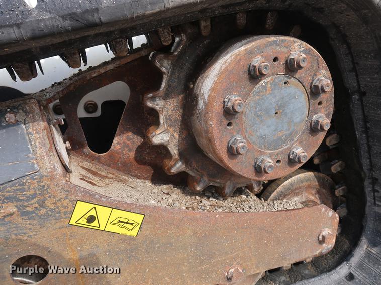 image for item AX9028 2015 Bobcat T770 skid steer