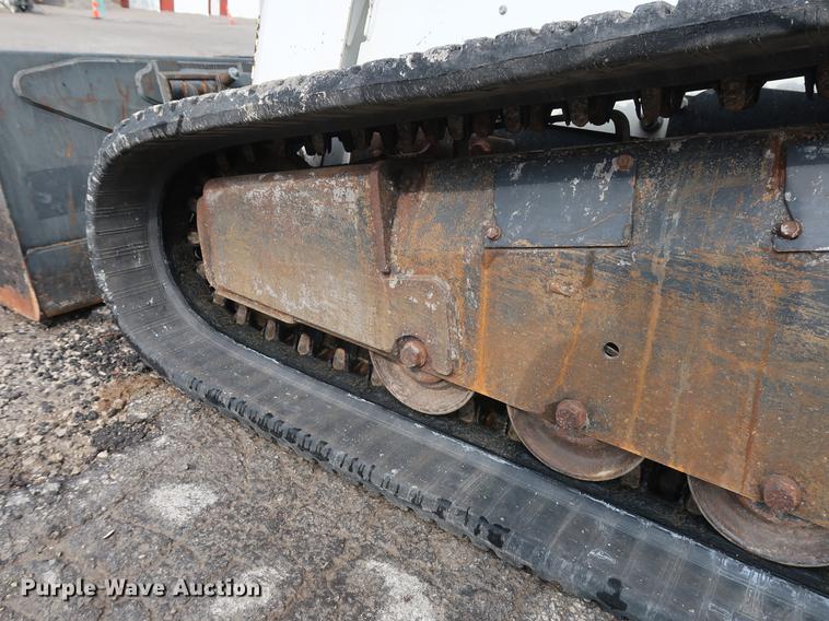 image for item AX9028 2015 Bobcat T770 skid steer