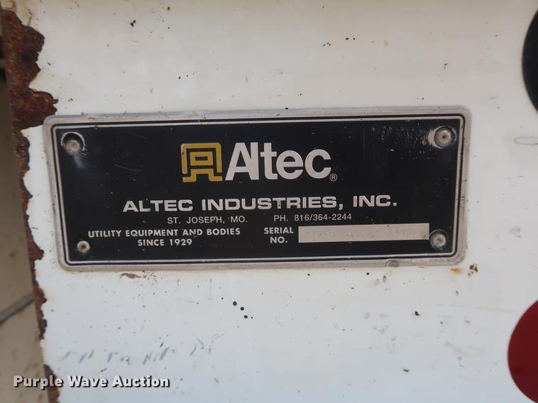 image for item AX9030 2007 International 7400 digger derrick truck