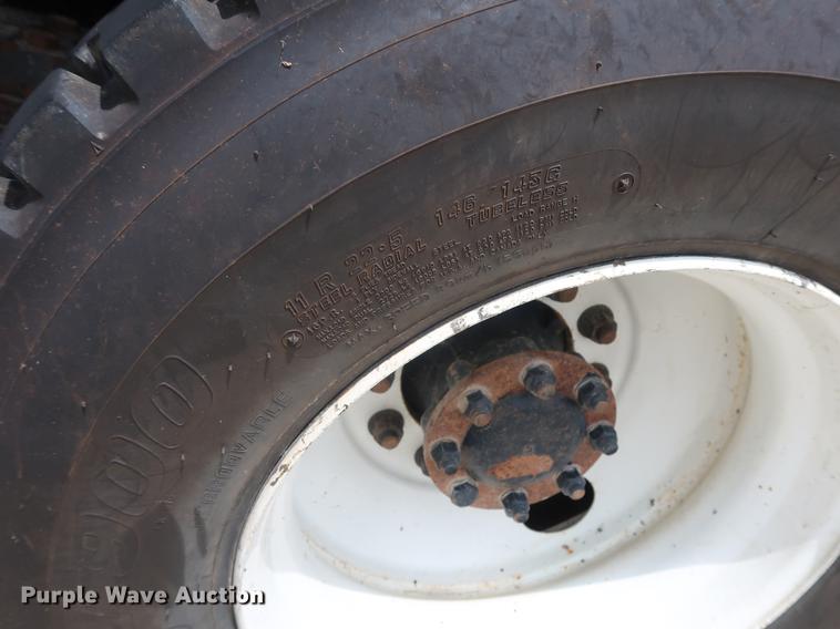 image for item AX9030 2007 International 7400 digger derrick truck