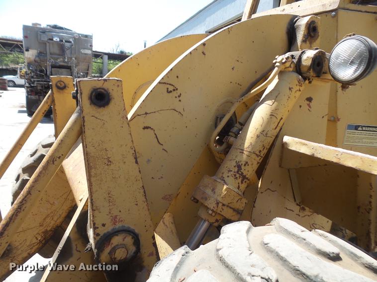 image for item DB6171 1977 Caterpillar 920 wheel loader