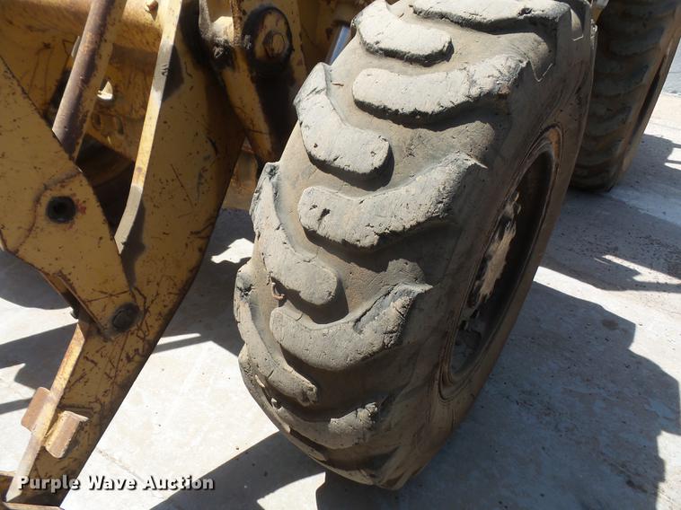 image for item DB6171 1977 Caterpillar 920 wheel loader