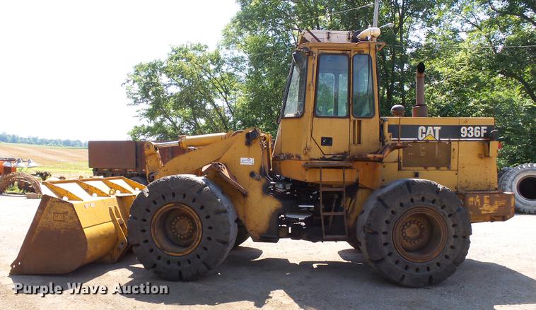 image for item DB7108 1991 Caterpillar 936E wheel loader