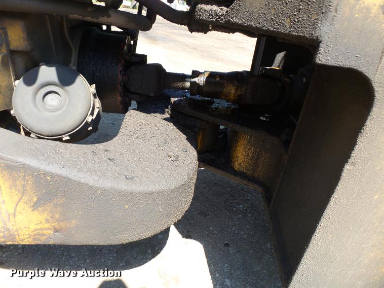 image for item DB7108 1991 Caterpillar 936E wheel loader