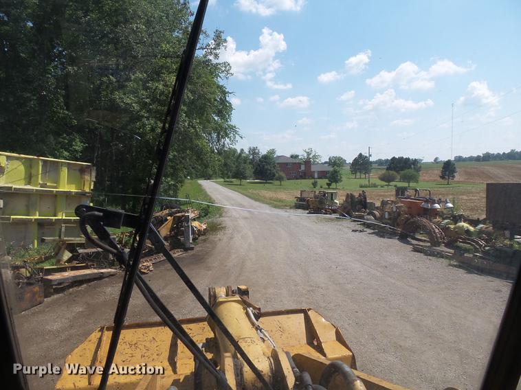 image for item DB7108 1991 Caterpillar 936E wheel loader