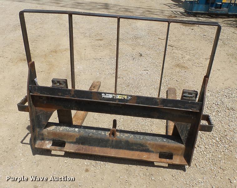 image for item DB7110 John Deere skid steer pallet forks