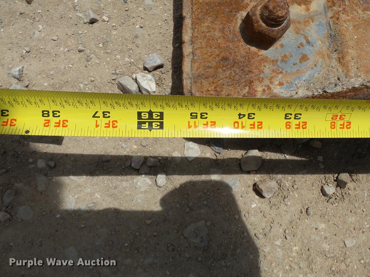 image for item DB7111 1999 John Deere 250 skid steer