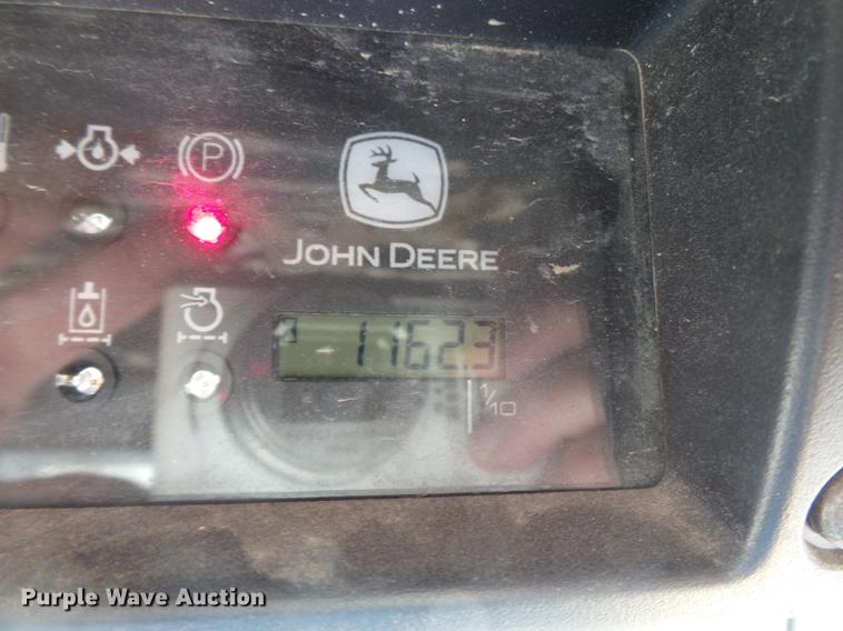 image for item DB7111 1999 John Deere 250 skid steer