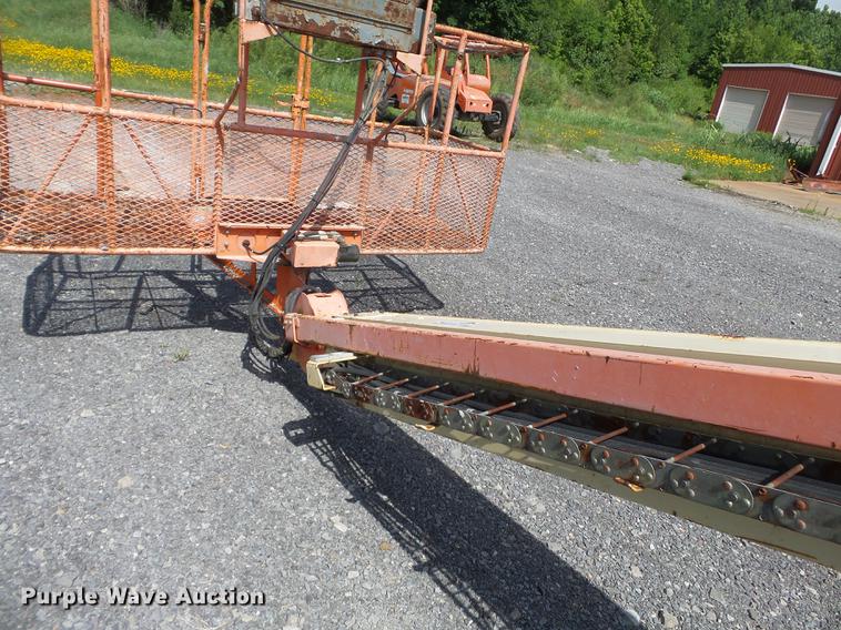 image for item DB7116 2000 JLG 40H boom lift