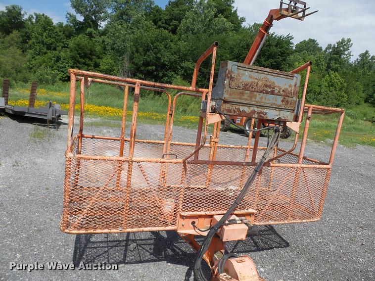 image for item DB7116 2000 JLG 40H boom lift