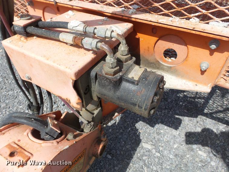 image for item DB7116 2000 JLG 40H boom lift