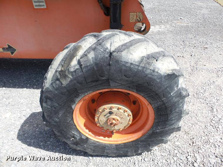 image for item DB7116 2000 JLG 40H boom lift