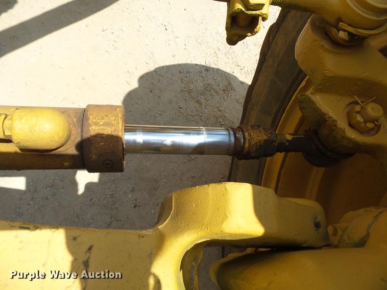 image for item DB7117 Caterpillar 12G motor grader