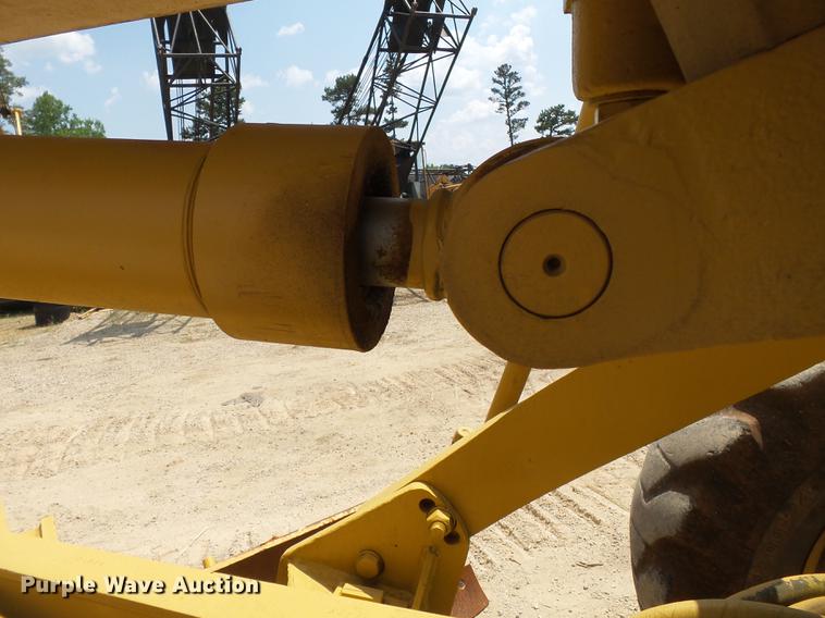 image for item DB7117 Caterpillar 12G motor grader