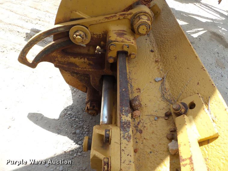 image for item DB7117 Caterpillar 12G motor grader