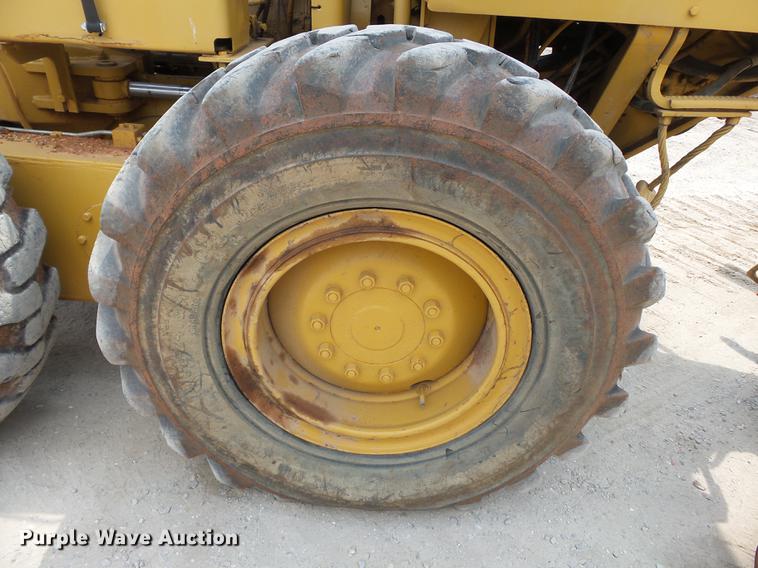 image for item DB7117 Caterpillar 12G motor grader