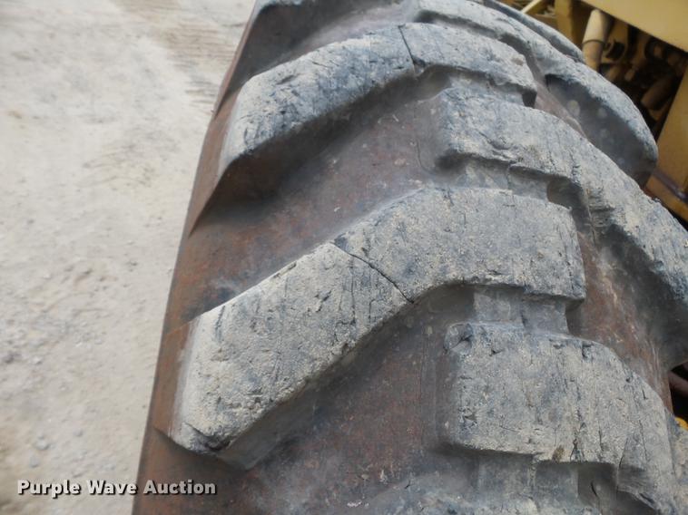 image for item DB7117 Caterpillar 12G motor grader