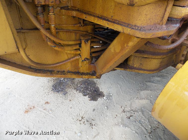 image for item DB7117 Caterpillar 12G motor grader