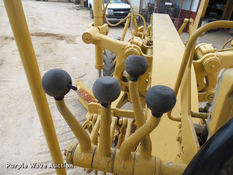 image for item DB7117 Caterpillar 12G motor grader