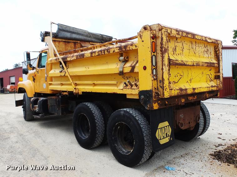 image for item DB7119 2002 International 2554 dump truck