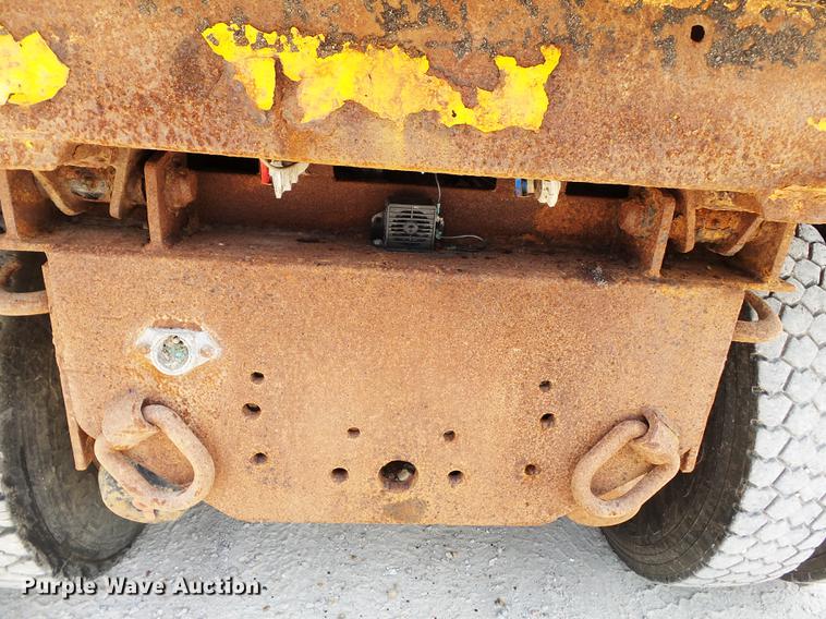 image for item DB7119 2002 International 2554 dump truck