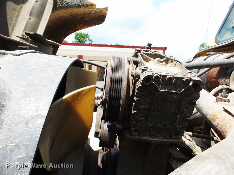 image for item DB7119 2002 International 2554 dump truck