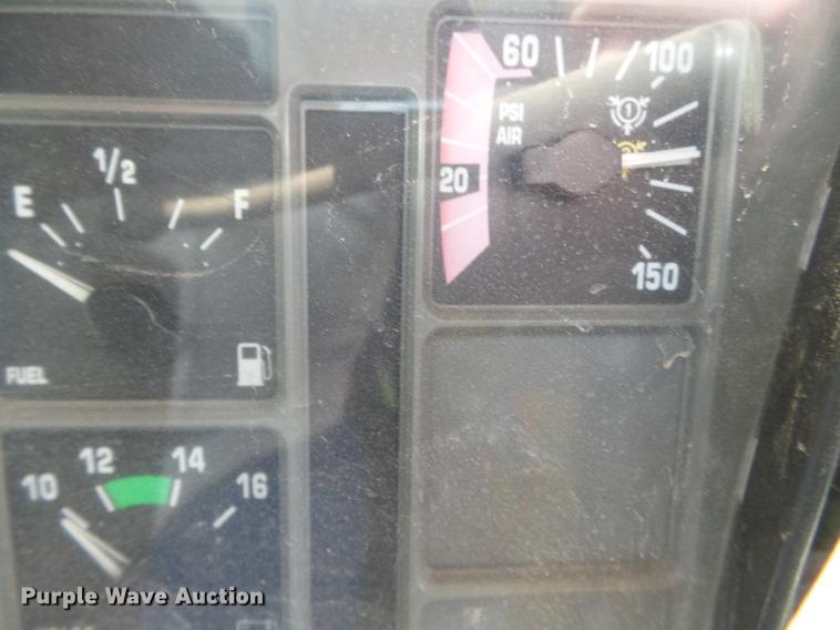 image for item DB7119 2002 International 2554 dump truck