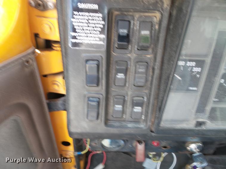 image for item DB7119 2002 International 2554 dump truck