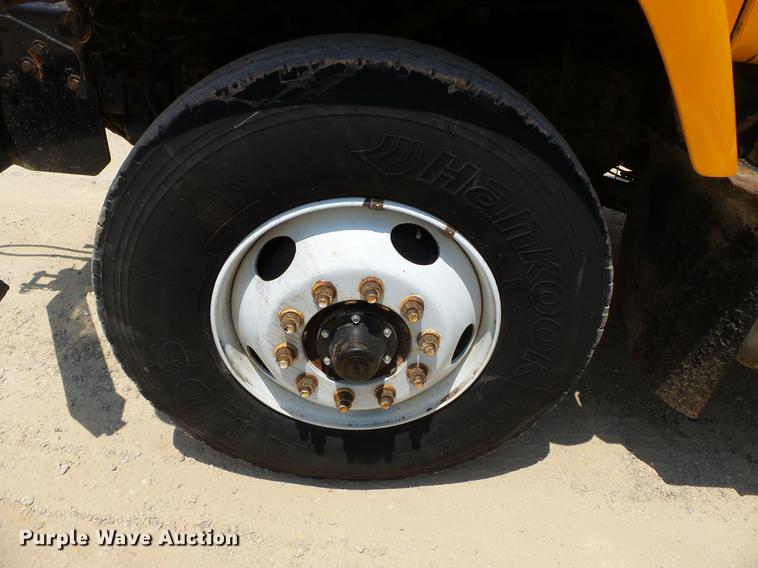 image for item DB7120 2002 International 2554 dump truck