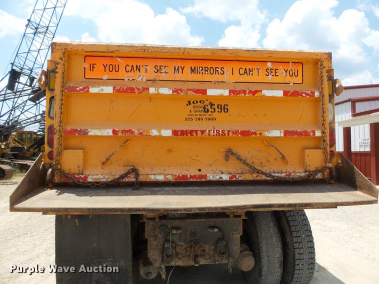 image for item DB7120 2002 International 2554 dump truck