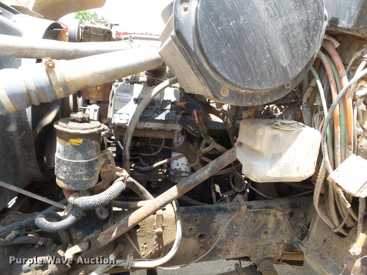 image for item DB7120 2002 International 2554 dump truck