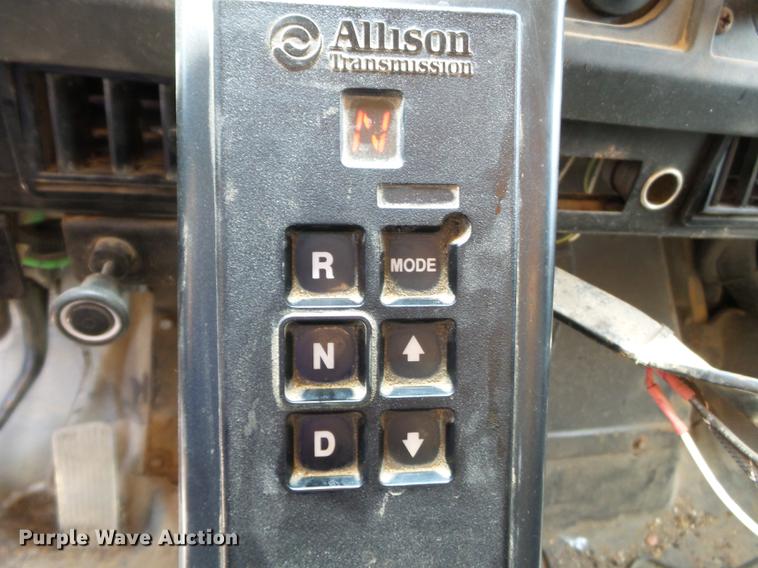 image for item DB7120 2002 International 2554 dump truck