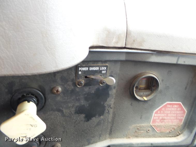 image for item DB7120 2002 International 2554 dump truck