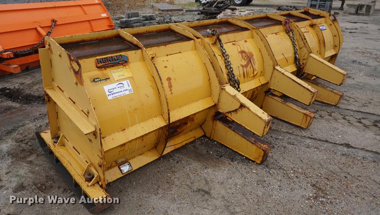 image for item DB8475 Henke bucket mounted snow pusher blade