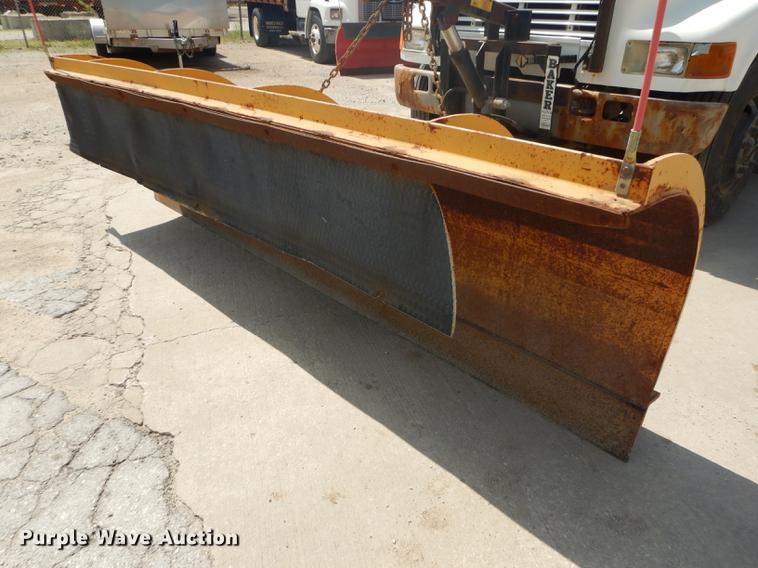 image for item DB8479 1996 International 4900 dump truck