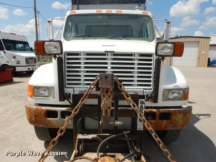 image for item DB8479 1996 International 4900 dump truck