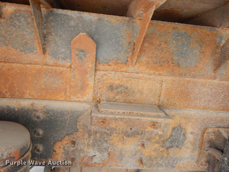 image for item DB8479 1996 International 4900 dump truck